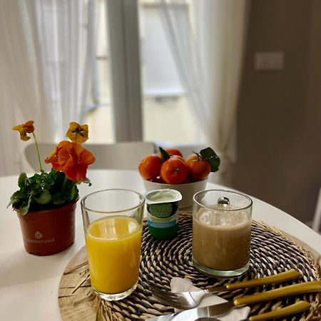 Apartamento En Pleno Centro De Madrid -Ac And Wifi Bagian luar foto