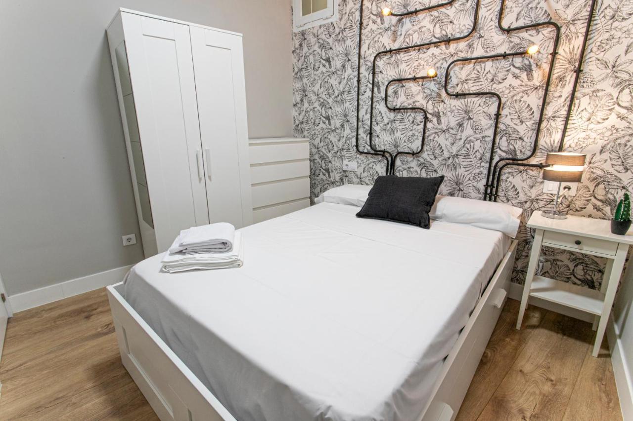 Apartamento En Pleno Centro De Madrid -Ac And Wifi Bagian luar foto