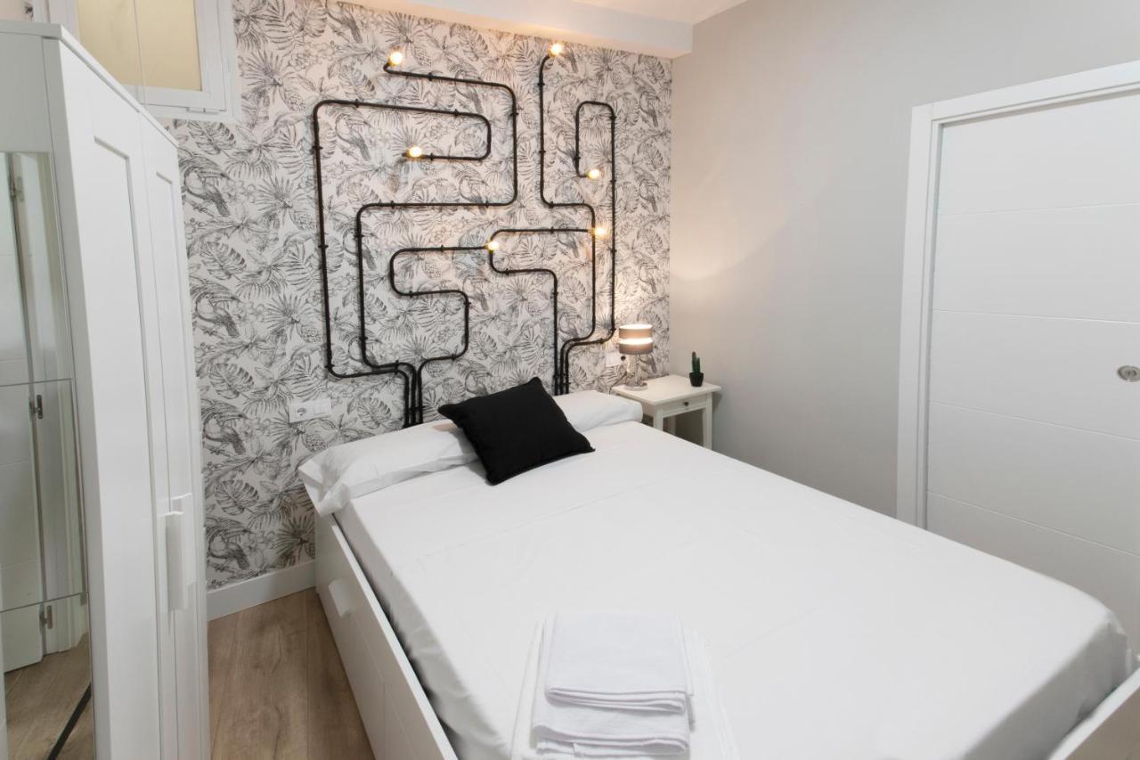 Apartamento En Pleno Centro De Madrid -Ac And Wifi Bagian luar foto