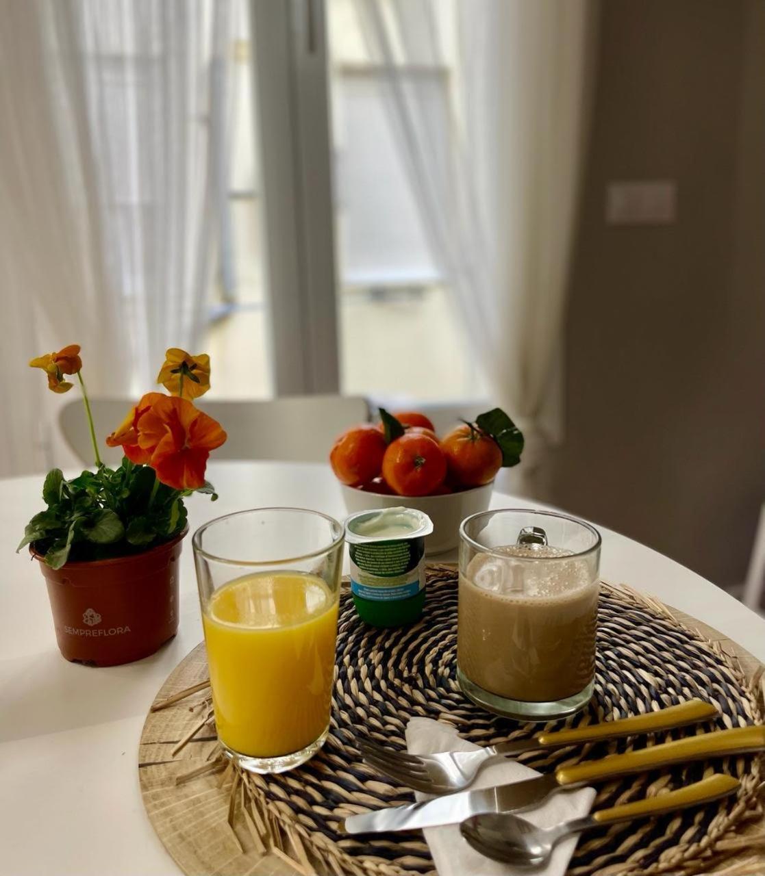 Apartamento En Pleno Centro De Madrid -Ac And Wifi Bagian luar foto
